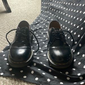 Dr. Martens 1461 size 8 black leather shoes